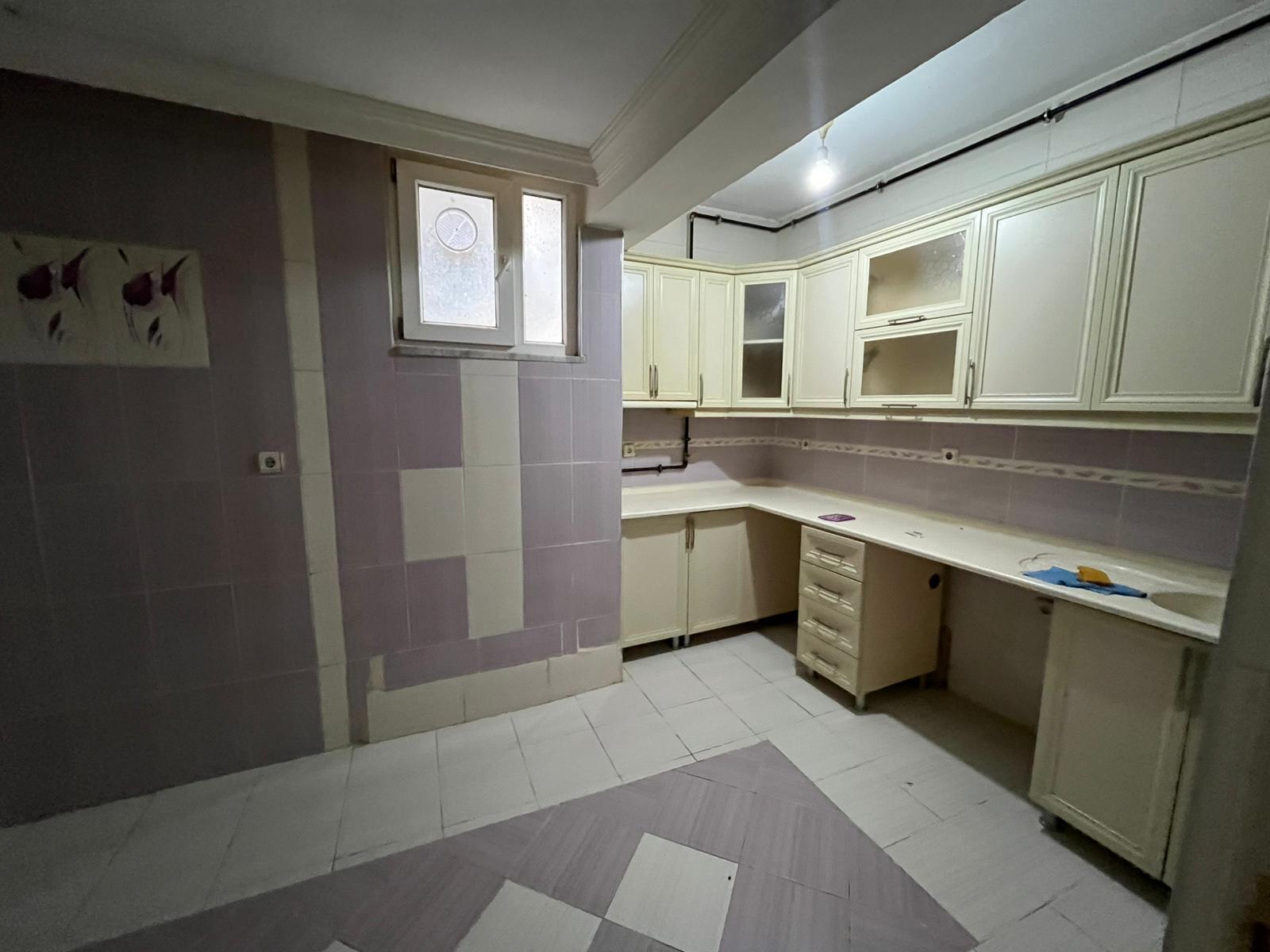 MABEL'DEN ORDU CADDESİ ÜZERİ MÜKEMMEL KONUMDA KİRALIK 2+1 DAİRE